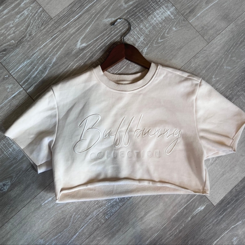 💕BuffBunny Cloud Collection Crop Top Cream-Beige
